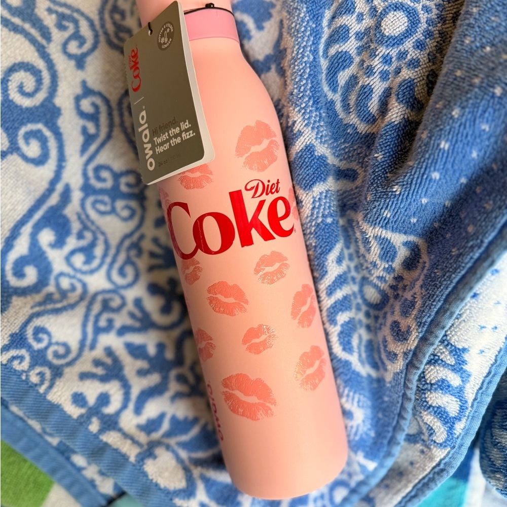 Owala Diet Coke 24 ounce